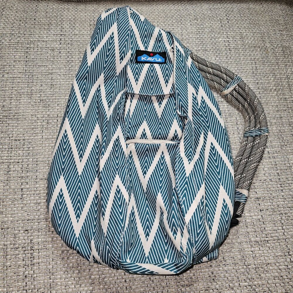 Kavu Rope Sling Shoulder Bag Zig Zag Cross Body Strap Pockets Zip Adjustable